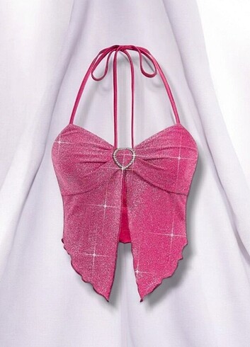 love buckle crop