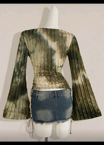 Batik Desenli Uzun Kollu Bluz - Görsel 2