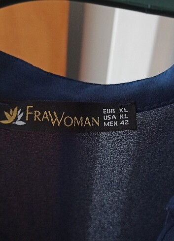 Kısa kol bluz - Görsel 5