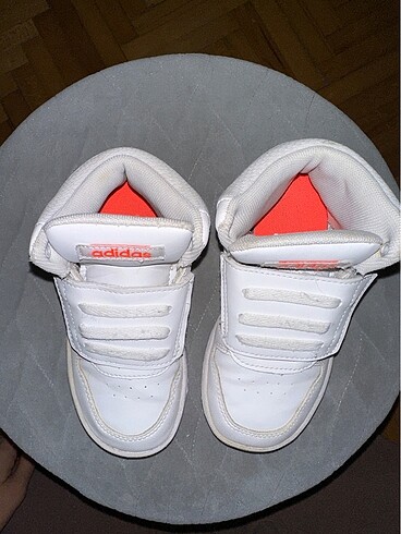 27 Beden ADIDAS Çocuk Spor Ayakkabı
