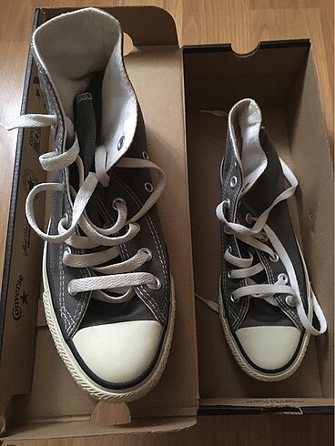 Converse Kadın Bilekte Spor Ayakkabı
