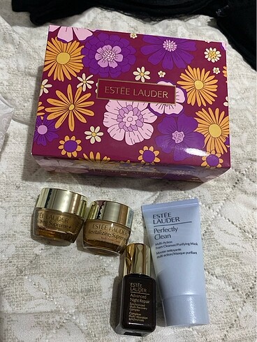Estée Lauder