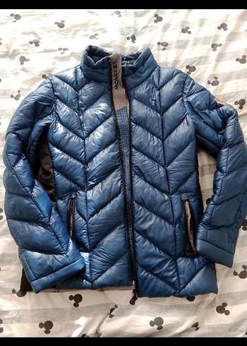 Moncler 38