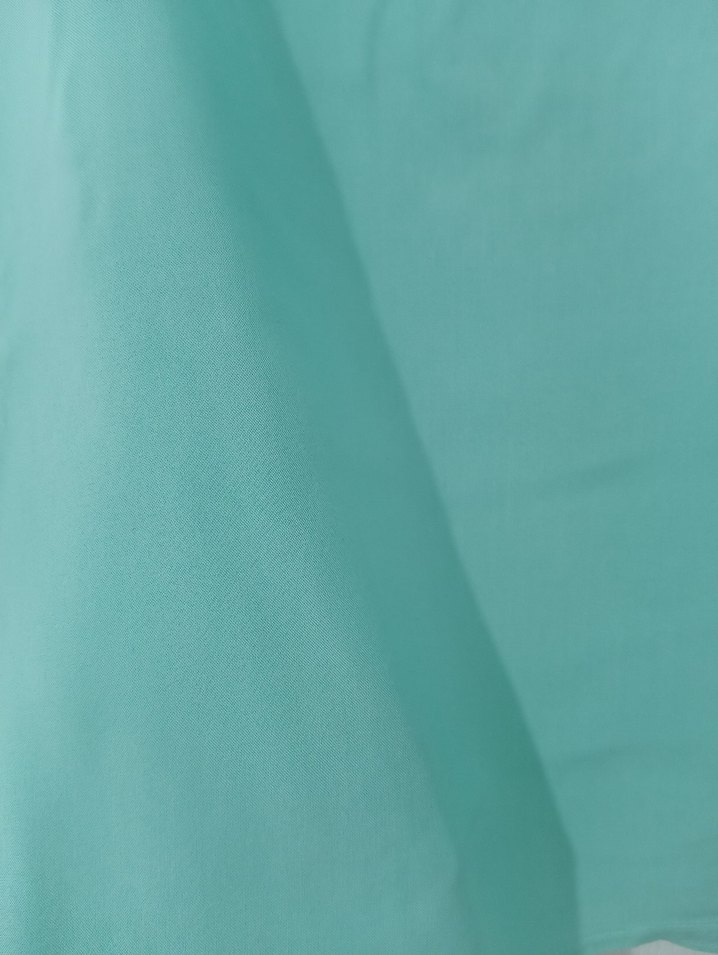 İnci Detaylı Turkuaz Kolsuz Bluz - Görsel 4