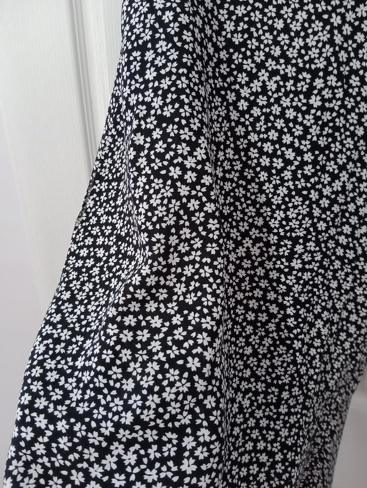 Askılı Uzun Bağlamalı Desenli Elbise - Görsel 2