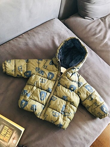 Zara Mont