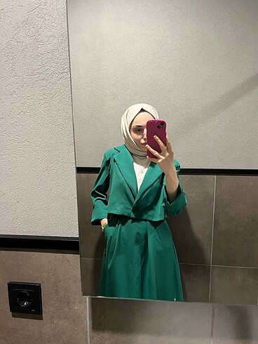 l Beden yeşil Renk Tesettür takım