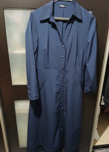Düğmeli Lacivert Uzun Kadın Elbise
