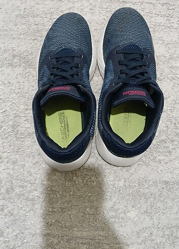 39 Beden Skechers marka ayakkabı