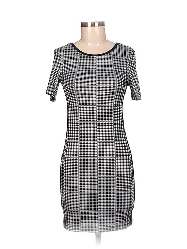Topshop Kısa Elbise %70 İndirimli.