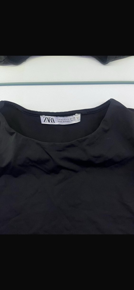 Siyah Uzun Kollu Crop Top - Görsel 2