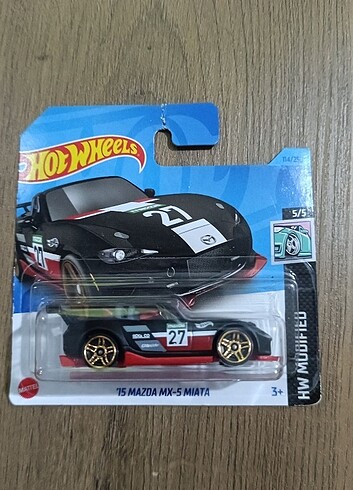 Hotwheels 75 Mazda mx5 miata