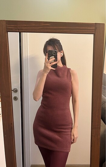 Bordo pelüş elbise