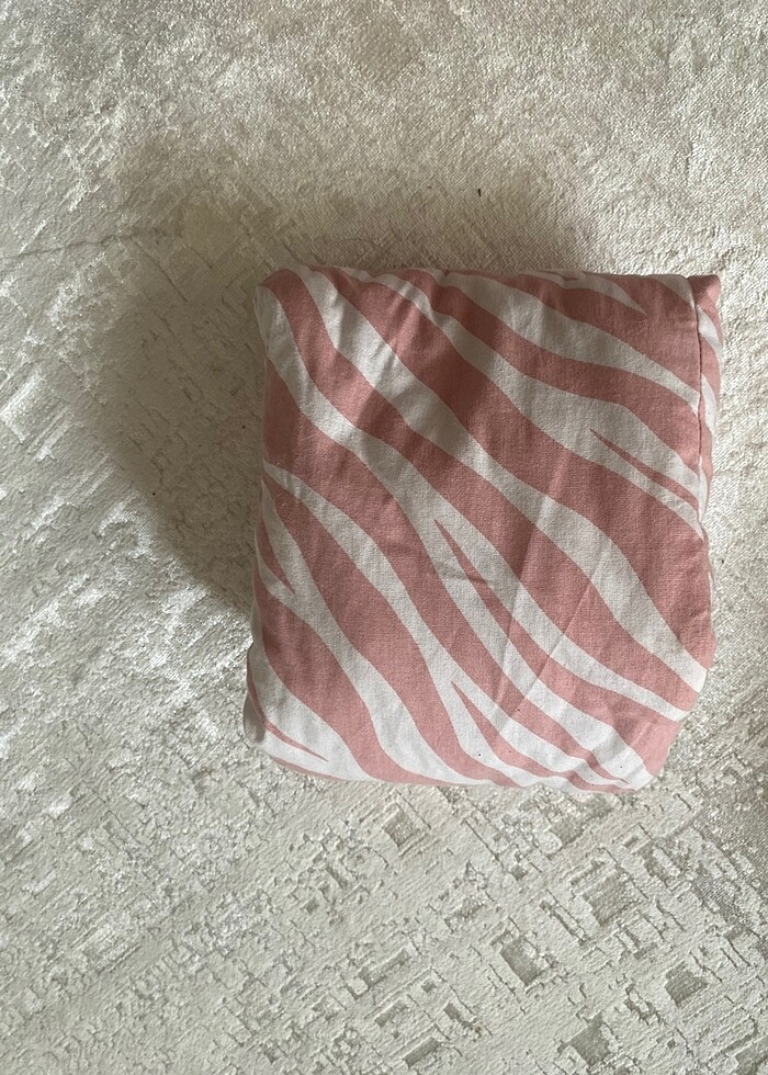 Emzirme yastığı ve kolluğu - Görsel 4