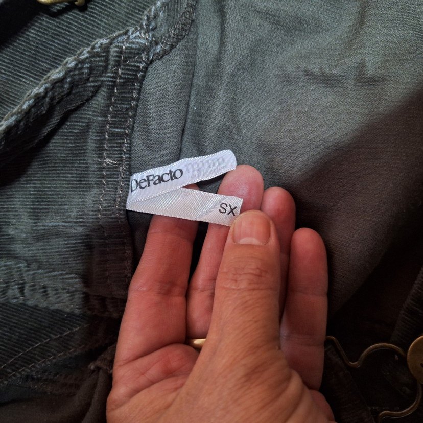 Hamileler için kemerli askılı kadife saloped elbise - Görsel 5