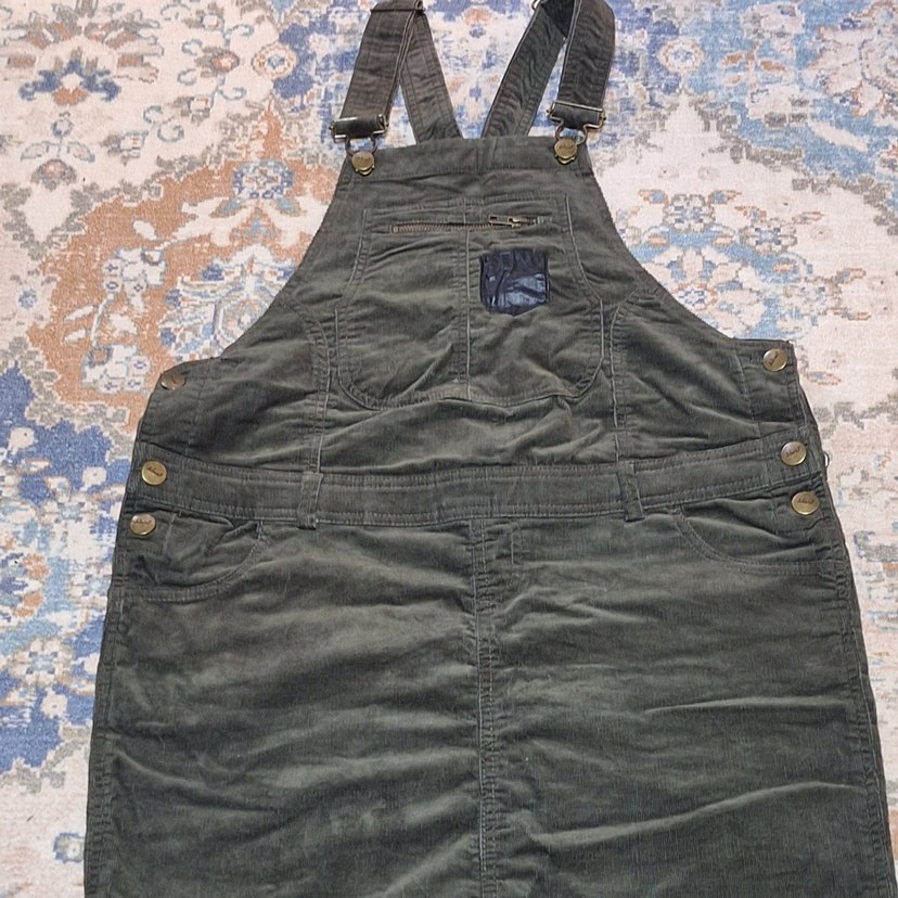 Hamileler için kemerli askılı kadife saloped elbise - Görsel 2