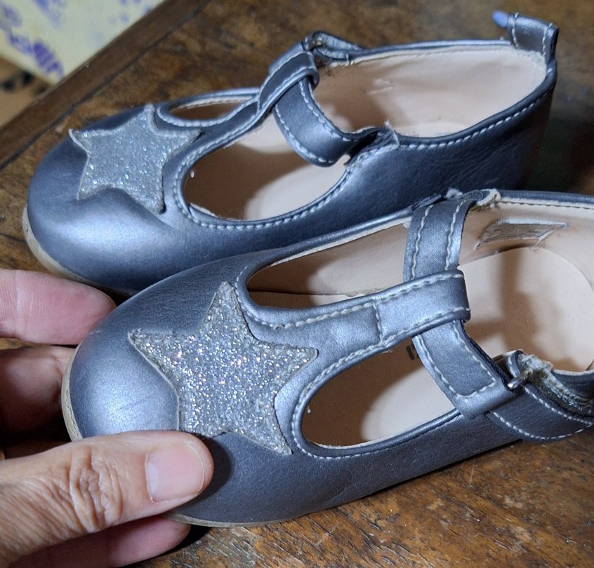 Kız Çocuk Gri Tokalı Babet Ayakkabı - Görsel 4