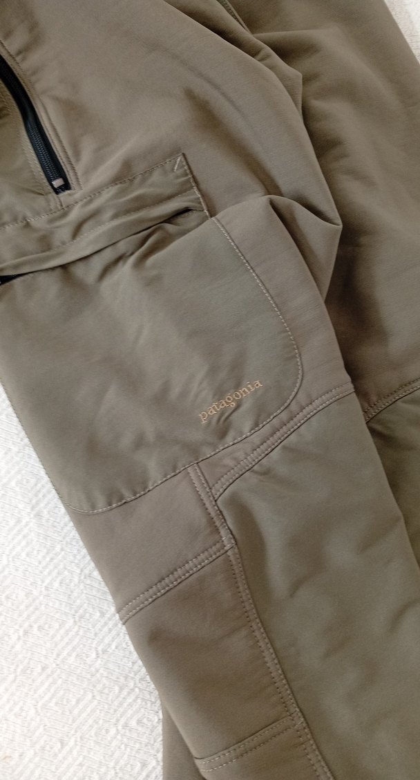 Gri Kemerli Rahat Kesim Erkek Kayak Pantolonu - Görsel 2