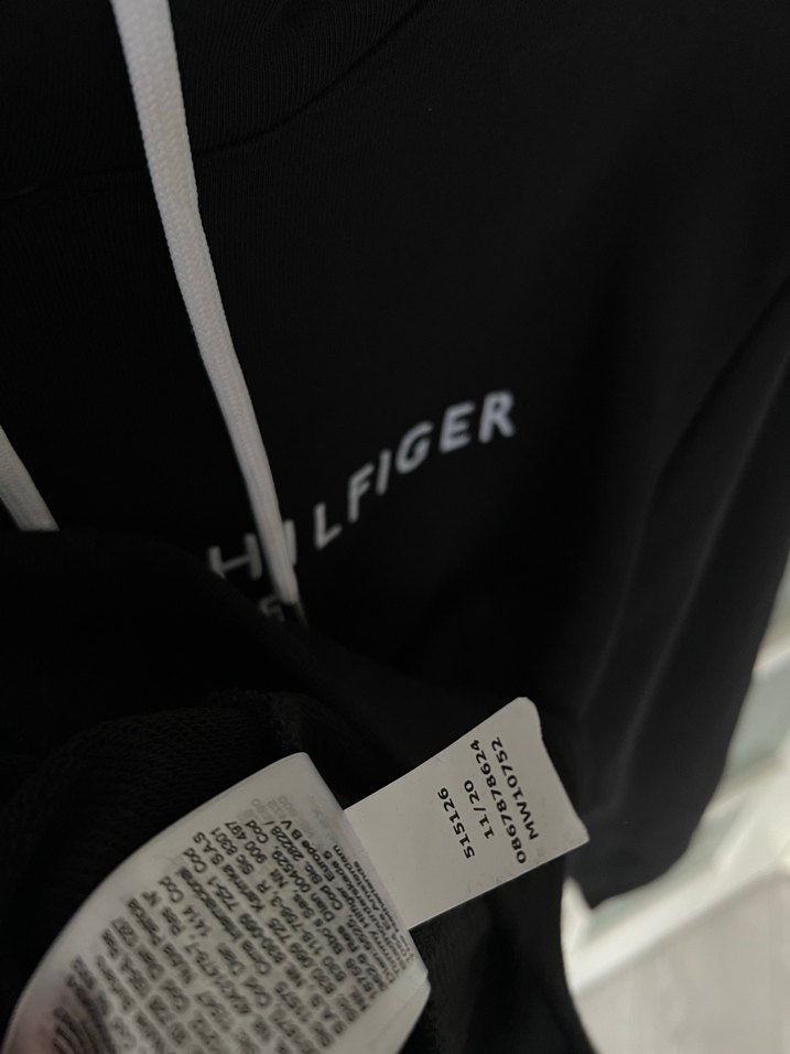 Tommy Hilfiger Siyah Kapüşonlu Sweatshirt - Görsel 4
