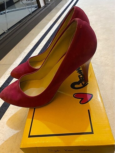 Diğer Fuşya stiletto