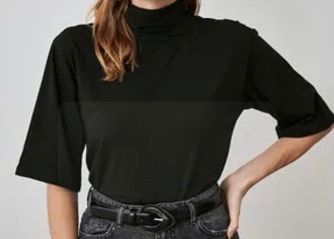 Boğazlı t-shirt