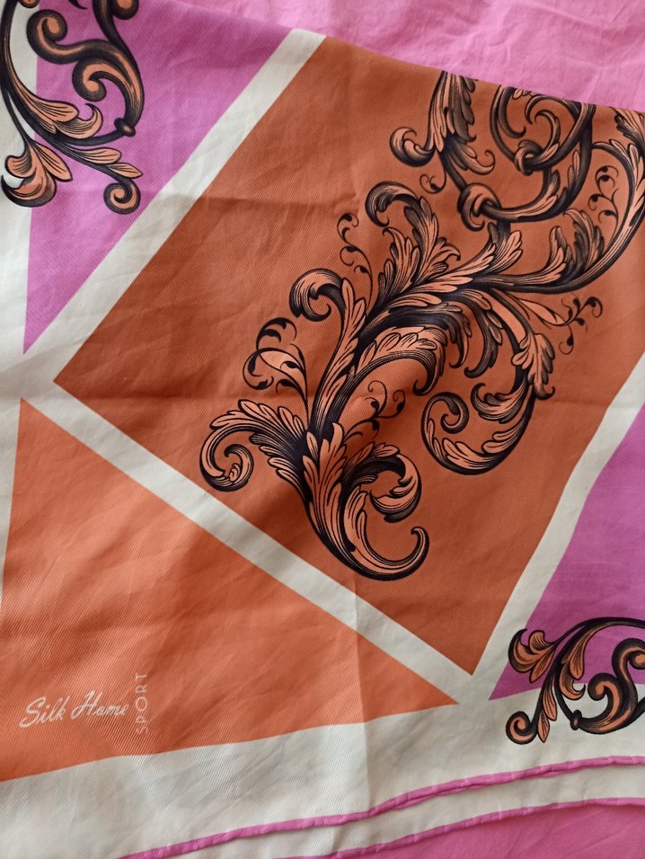 Çiçek Desenli Pastel Renkli Kadın eşarp - Görsel 3