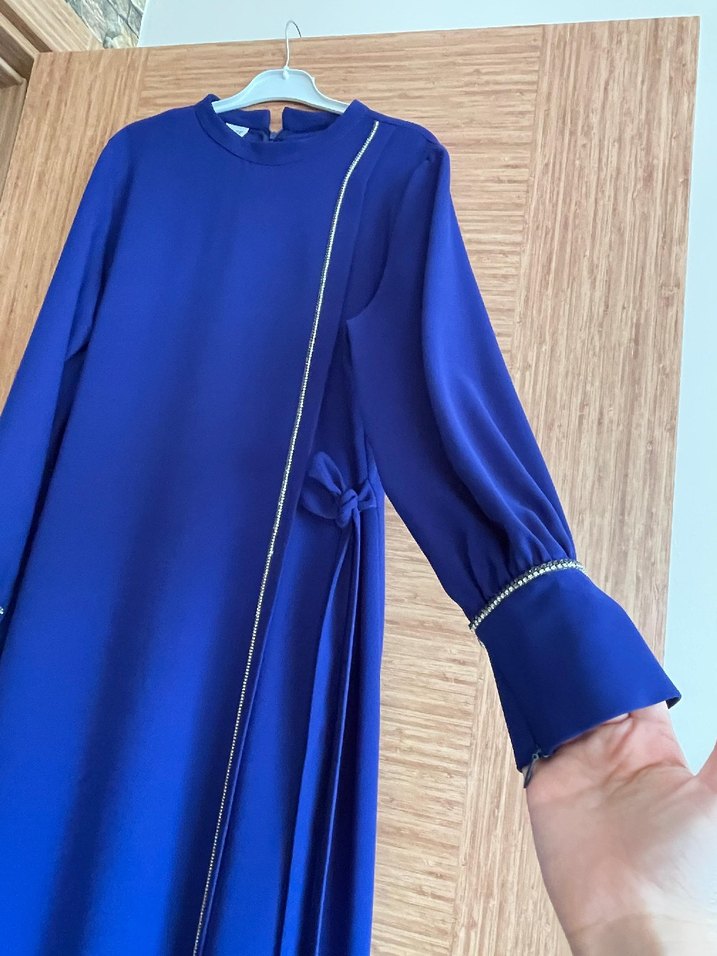 Uzun Kollu Mavi Drapeli Uzun Elbise - Görsel 2