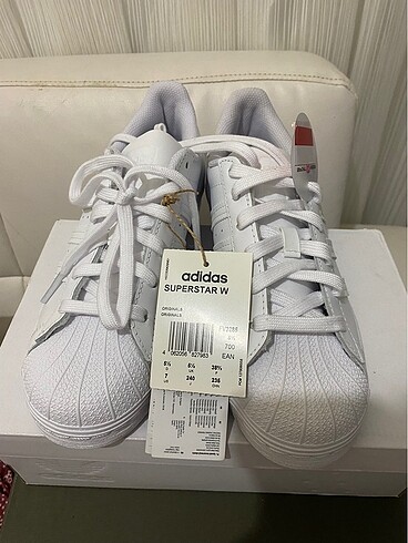 Adidas beyaz superstar 38,5