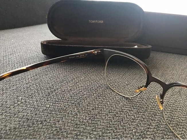 Tom Ford Acil satılık