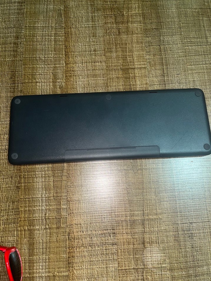 Microsoft N9Z-00017 Türkçe Q Smart TV Klavye - Görsel 4