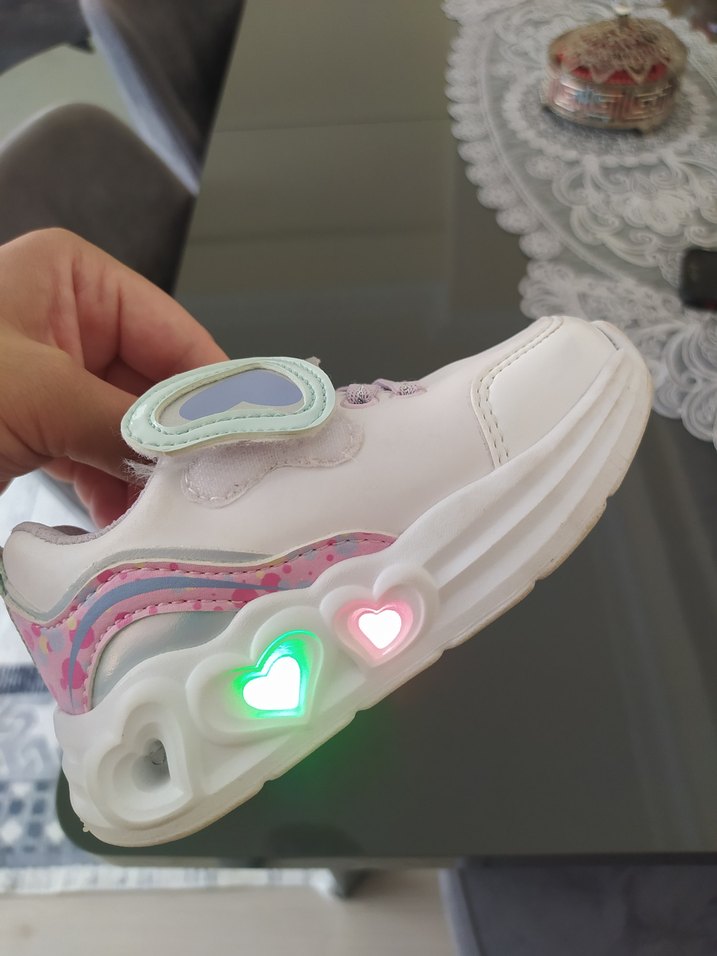 Kız Çocuk Beyaz Pastel Spor Ayakkabı - Görsel 2