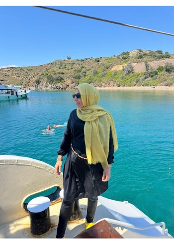 l Beden siyah Renk Uzun Kol, Balıkçı Yaka Siyah Haşema