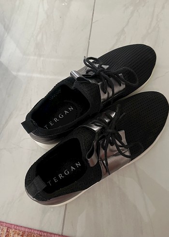 38 Beden siyah Renk Tergan Siyah Kadın Spor Ayakkabı Velcro Detaylı