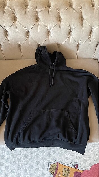 HM sweatshirt