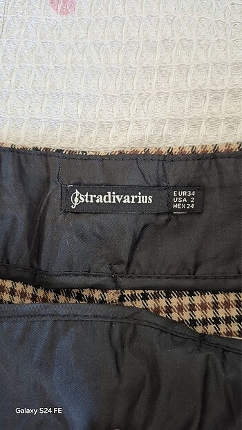 Stradivarius Şort etek