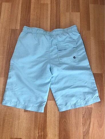10 Yaş Beden LC Waikiki çocuk mayo