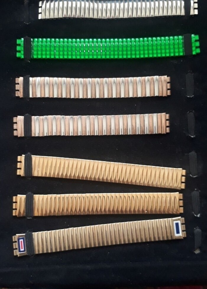 Swach ve metal saat kordonları 28 adettir. - Görsel 2