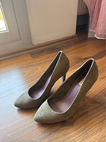 Bershka süet stiletto