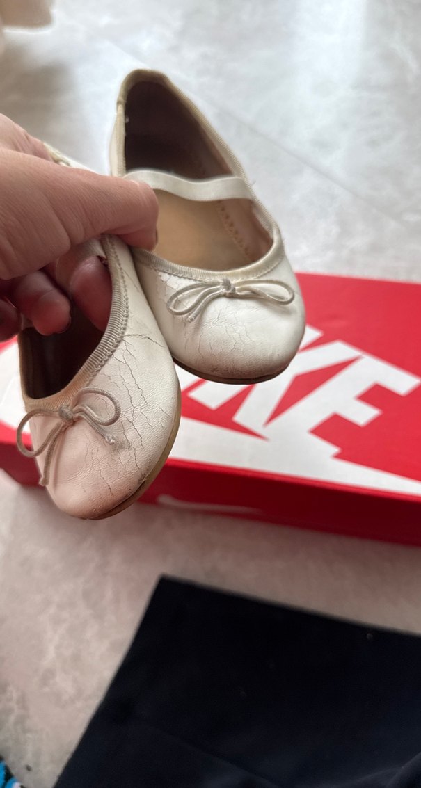 Kız Çocuk Beyaz Fiyonk Detaylı Babet - Görsel 4