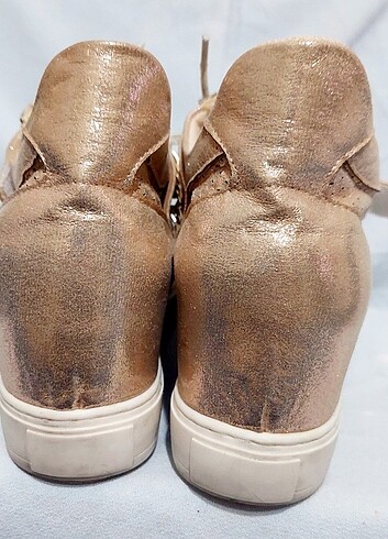 BAMBİ, ALTIN RENK KADIN BOT - Görsel 3