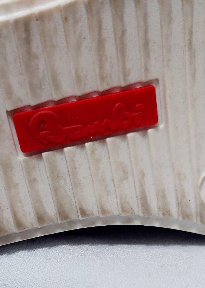 BAMBİ, ALTIN RENK KADIN BOT - Görsel 5