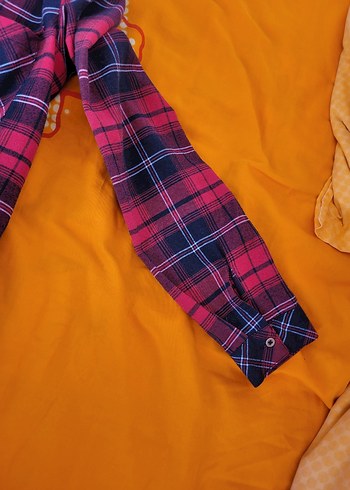 Düğmeli Kırmızı Ekose Kadın Gömlek - Görsel 2