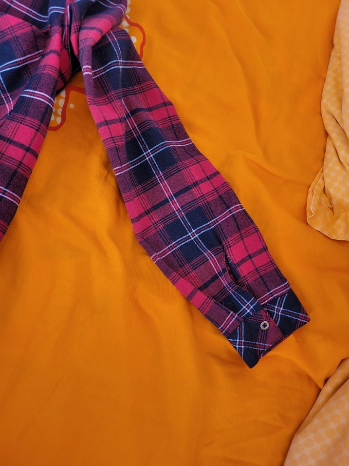 Düğmeli Kırmızı Ekose Kadın Gömlek - Görsel 2