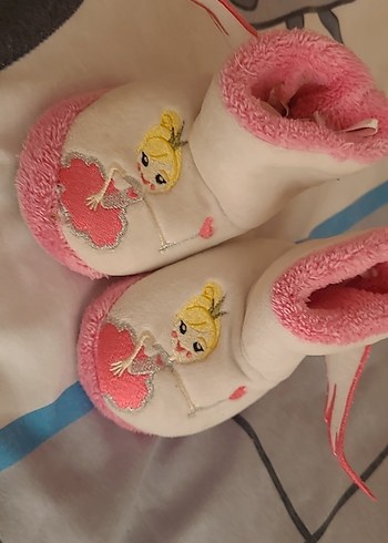 Pembe Desenli Kız Çocuk Ev Terliği Velcro - Görsel 2