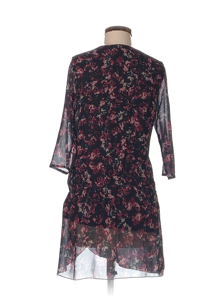 Bershka Kısa Elbise %70 İndirimli. - Görsel 3