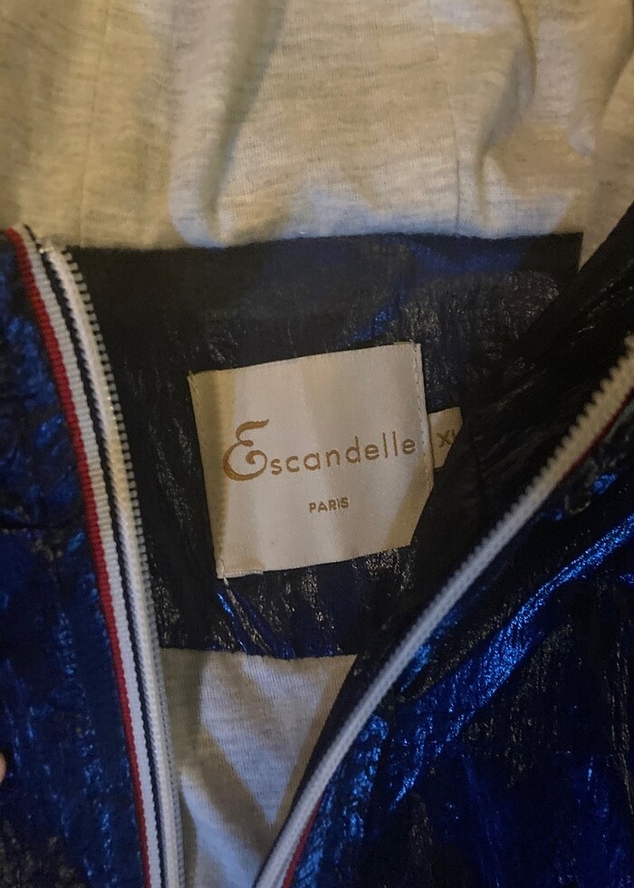 Rüzgarlık/Yağmurluk içi pamuklu penye kumaştır - Görsel 2