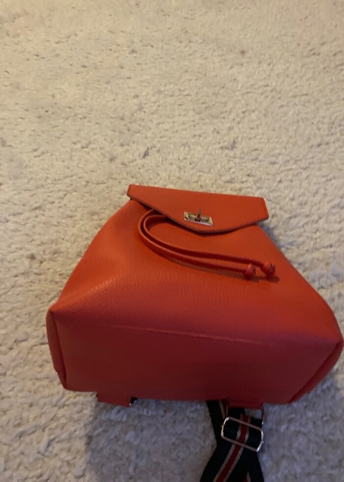 Sırt çantası - Görsel 3