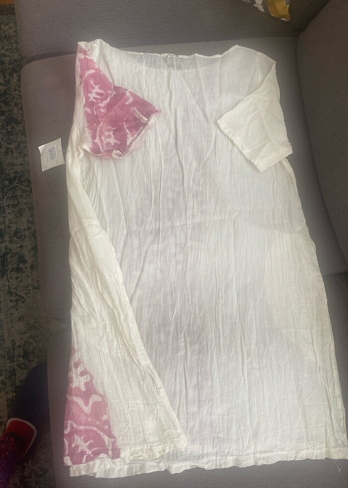 Organik pamuklu kumaş üzeri batik el baskılı plaj elbisesi - Görsel 3