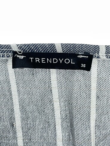 36 Beden çeşitli Renk Trendyol & Milla Uzun Elbise %70 İndirimli.