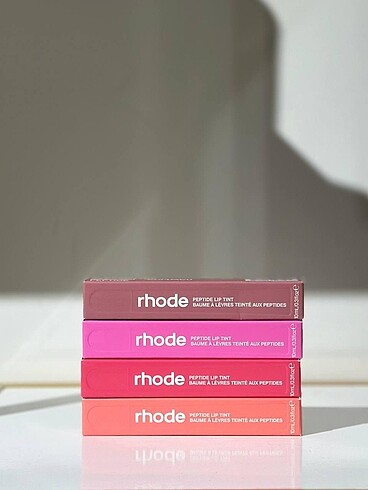 Diğer rhode lip tint